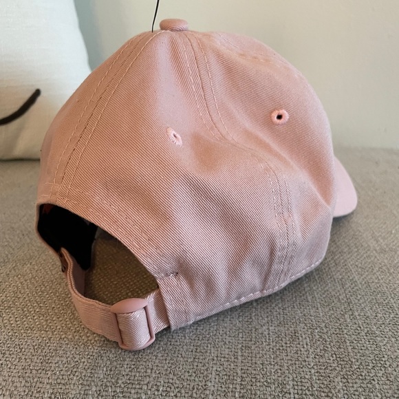47 NY Yankee hat pink Swarovski crystals main image 4